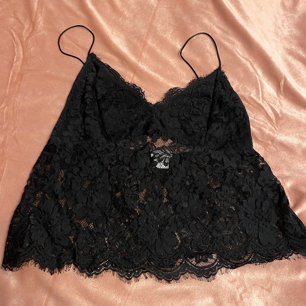 Black lace wet seal top